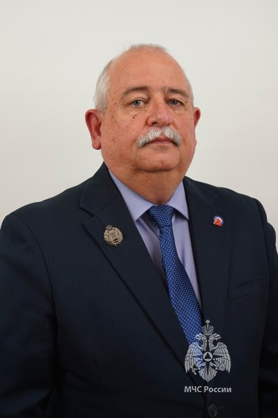 Власов<br>Александр Геннадьевич